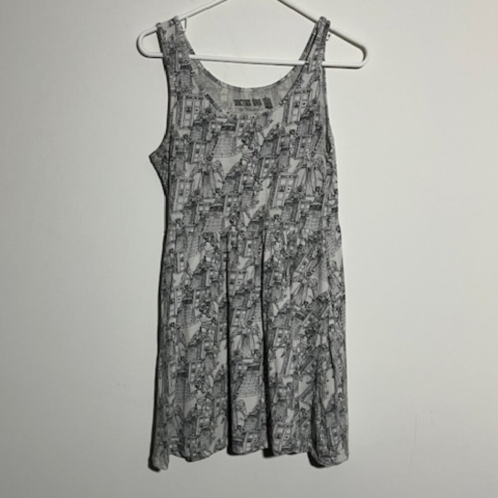 Doctor Who By Her Universe Sleeveless White and Black Dress Size Medium